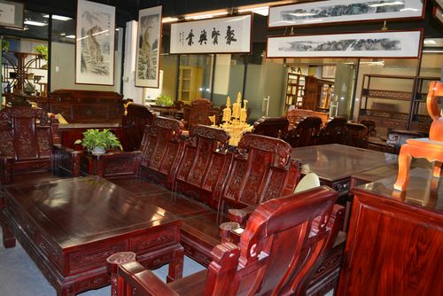 来自源明清红木家具工厂店